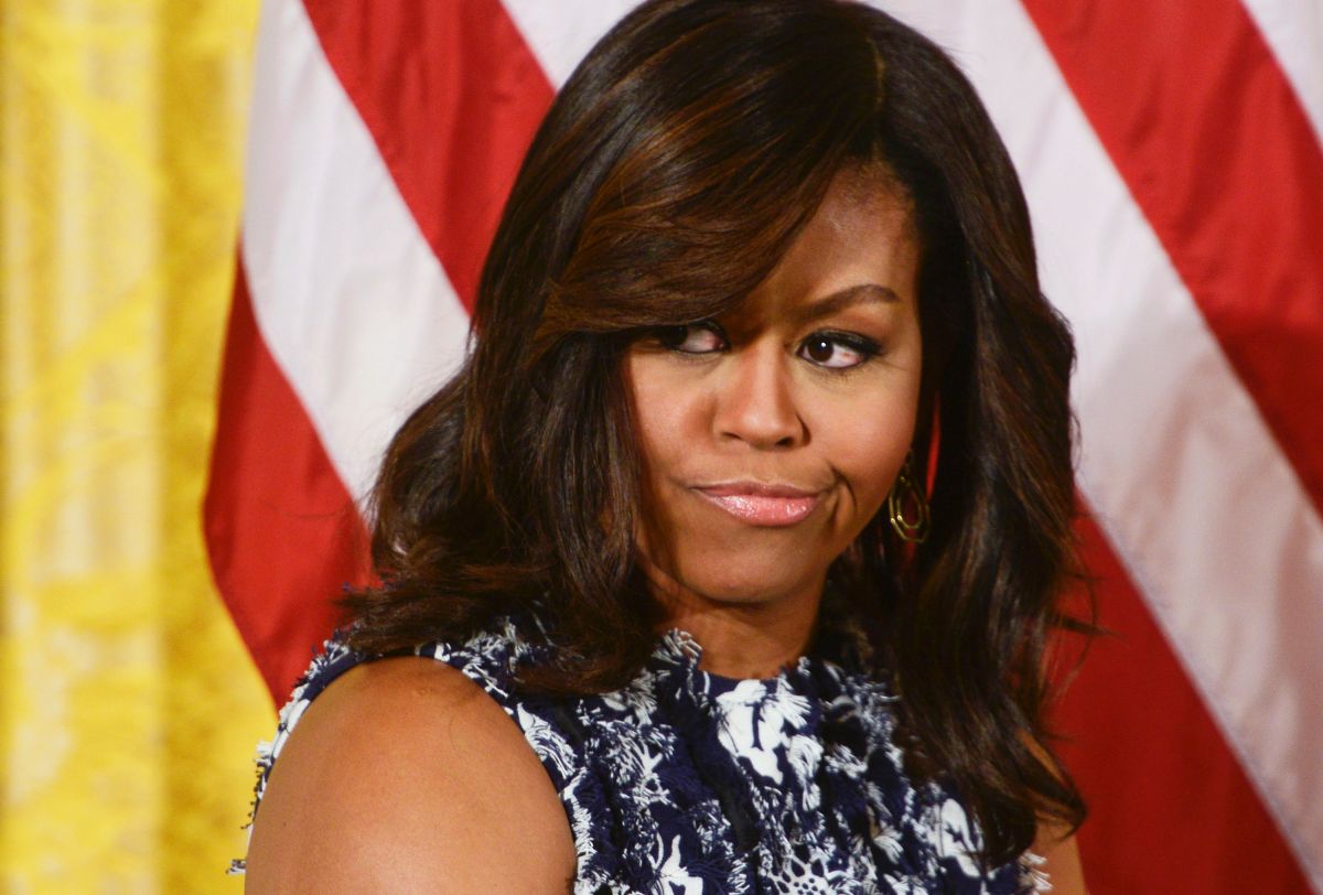 10917-shows-listicle-12-of-michelle-obama-s-most-epic-side-eyes12